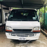 TOYOTA DOLPHIN 1994