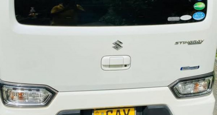 SUZUKI WAGON R STINGRAY 2018