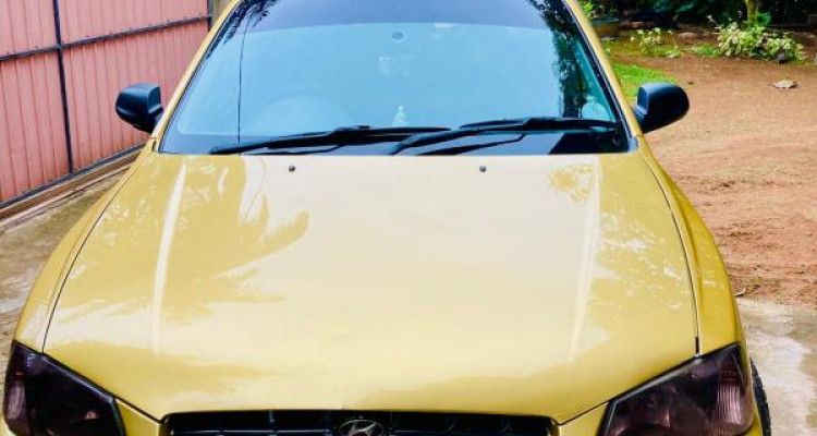 HYUNDAI ACCENT 2000
