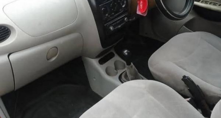 TOYOTA HIACE LH40 1982
