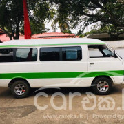 TOYOTA HIACE LH40 1982