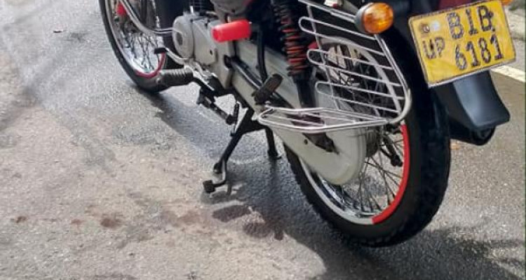 BAJAJ CT100 2019