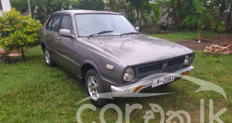 TOYOTA COROLLA KE30 1974