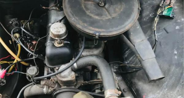 TOYOTA COROLLA 1976
