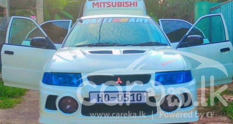 MITSUBISHI LANCER CK1 2000