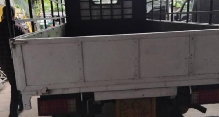 ISUZU ELF 1996