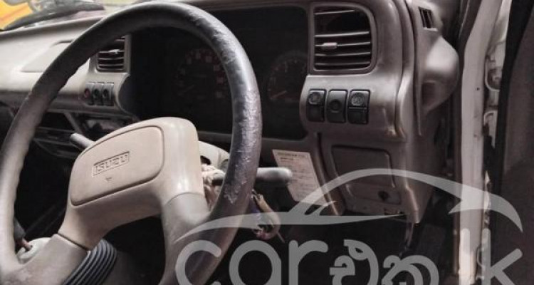 ISUZU ELF 1996