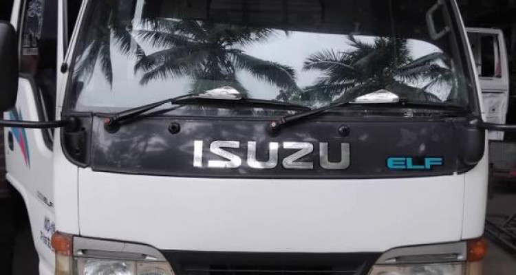 ISUZU ELF 1996