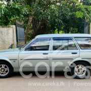 TOYOTA COROLLA DX WAGON KE72 1985