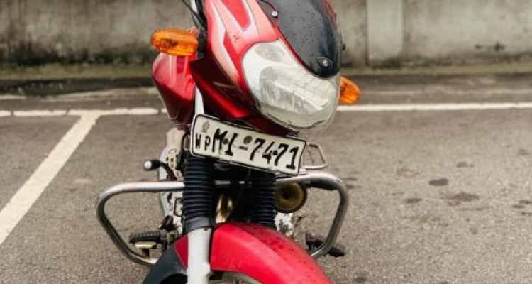 BAJAJ DISCOVER 125 2005