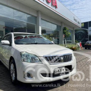 TOYOTA PREMIO 2012