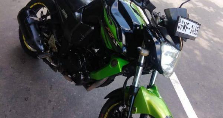 YAMAHA FZ V1 2010