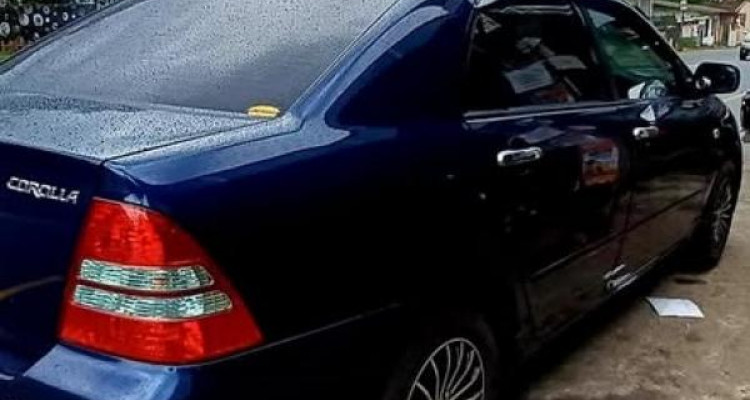 TOYOTA COROLLA 121 2003