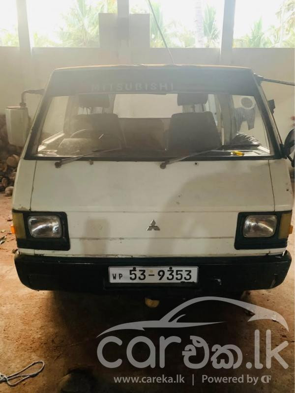 MITSUBISHI DELICA L300 1981