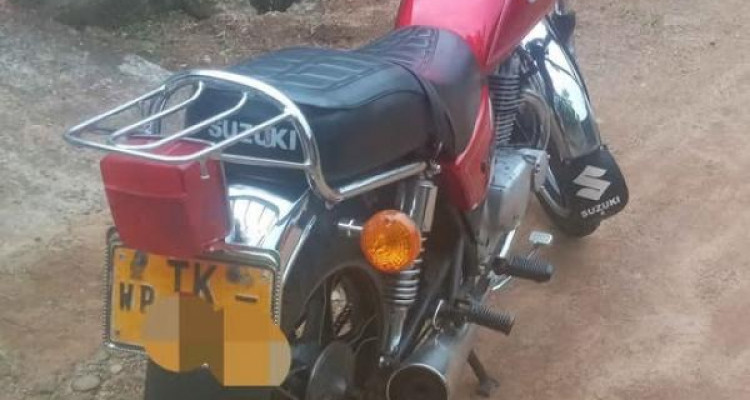 SUZUKI GN125 2007