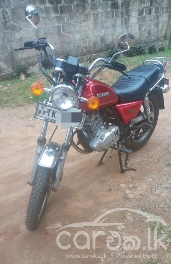 SUZUKI GN125 2007