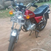 SUZUKI GN125 2007