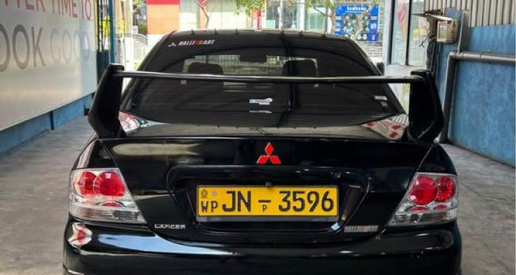 MITSUBISHI LANCER CS3 2004