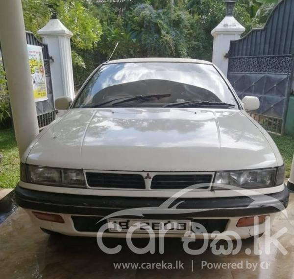 MITSUBISHI LANCER 1992