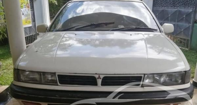 MITSUBISHI LANCER 1992
