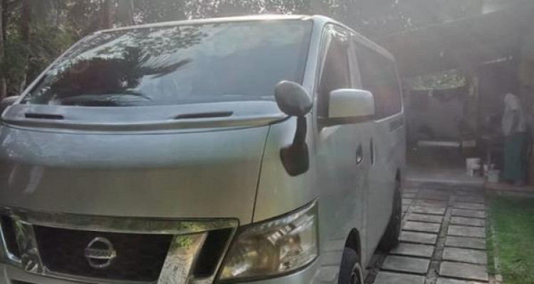 NISSAN NV 350 2013