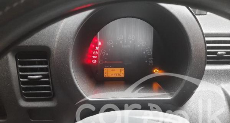 DAIHATSU HIJET 2015