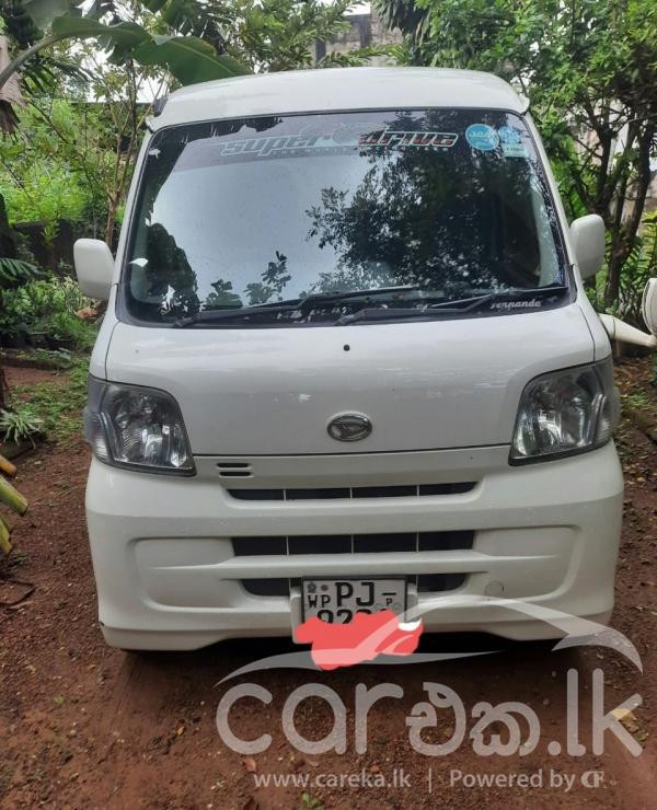 DAIHATSU HIJET 2015