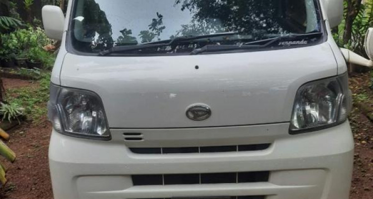 DAIHATSU HIJET 2015