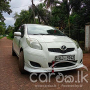TOYOTA VITZ 2008