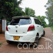 TOYOTA VITZ 2008