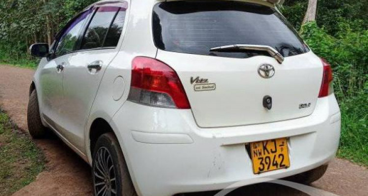 TOYOTA VITZ 2008