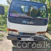 ISUZU BOOM TRUCK 2000