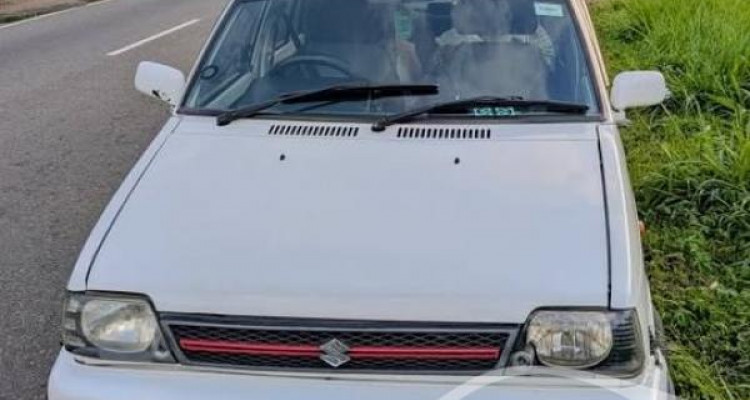 SUZUKI MARUTI 800 2010