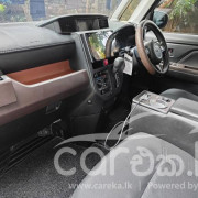 TOYOTA ROOMY 2018