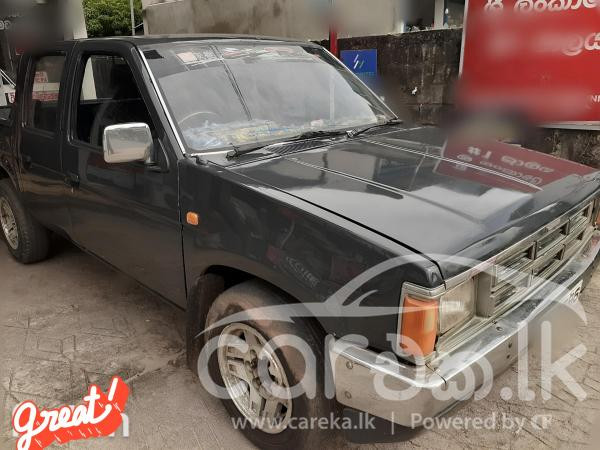 NISSAN D21 1990