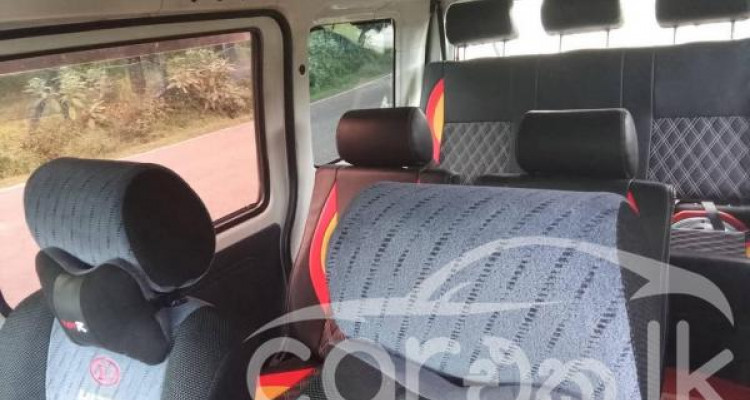DAIHATSU HIJET 2011