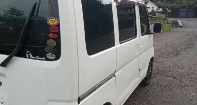 DAIHATSU HIJET 2011