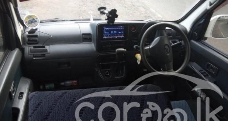 DAIHATSU HIJET 2011
