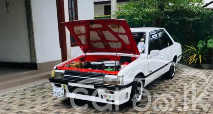 MITSUBISHI LANCER BOX 1980