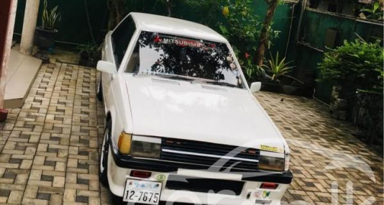 MITSUBISHI LANCER BOX 1980