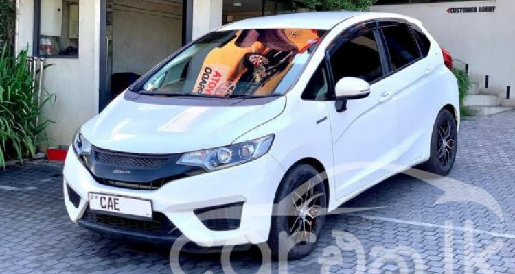 HONDA FIT GP5 2014