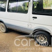 NISSAN VANETTE 1986