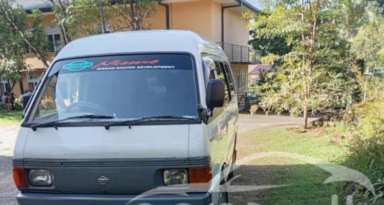 NISSAN VANETTE 1995