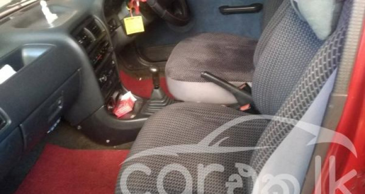 SUZUKI SWIFT 1998