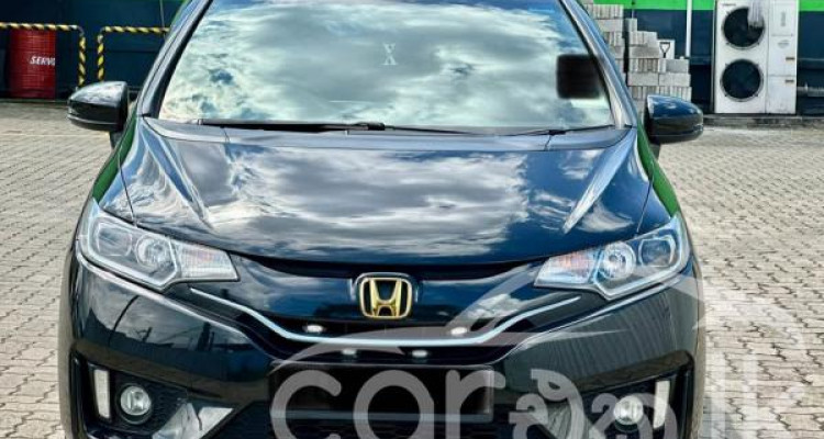 HONDA FIT GP5 2013