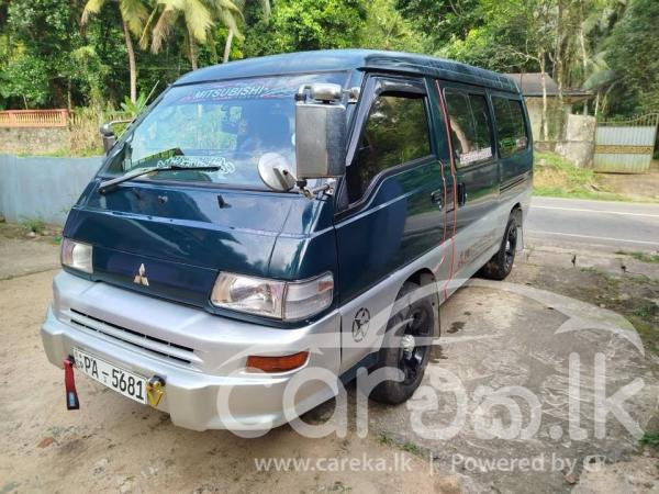 MITSUBISHI DELICA PO15 2000