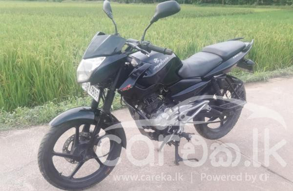BAJAJ PULSAR 2014