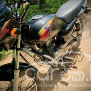 BAJAJ CALIBER 2004