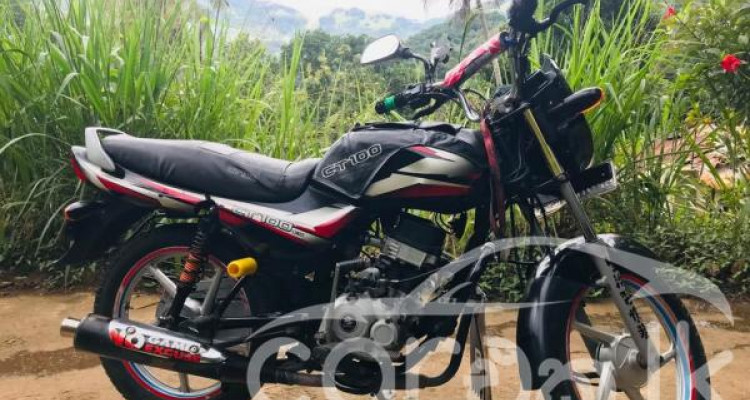 BAJAJ CT100 2018