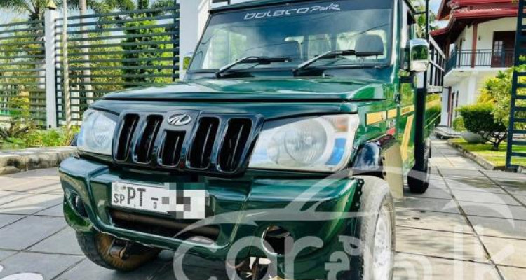 MAHINDRA BOLERO 2012